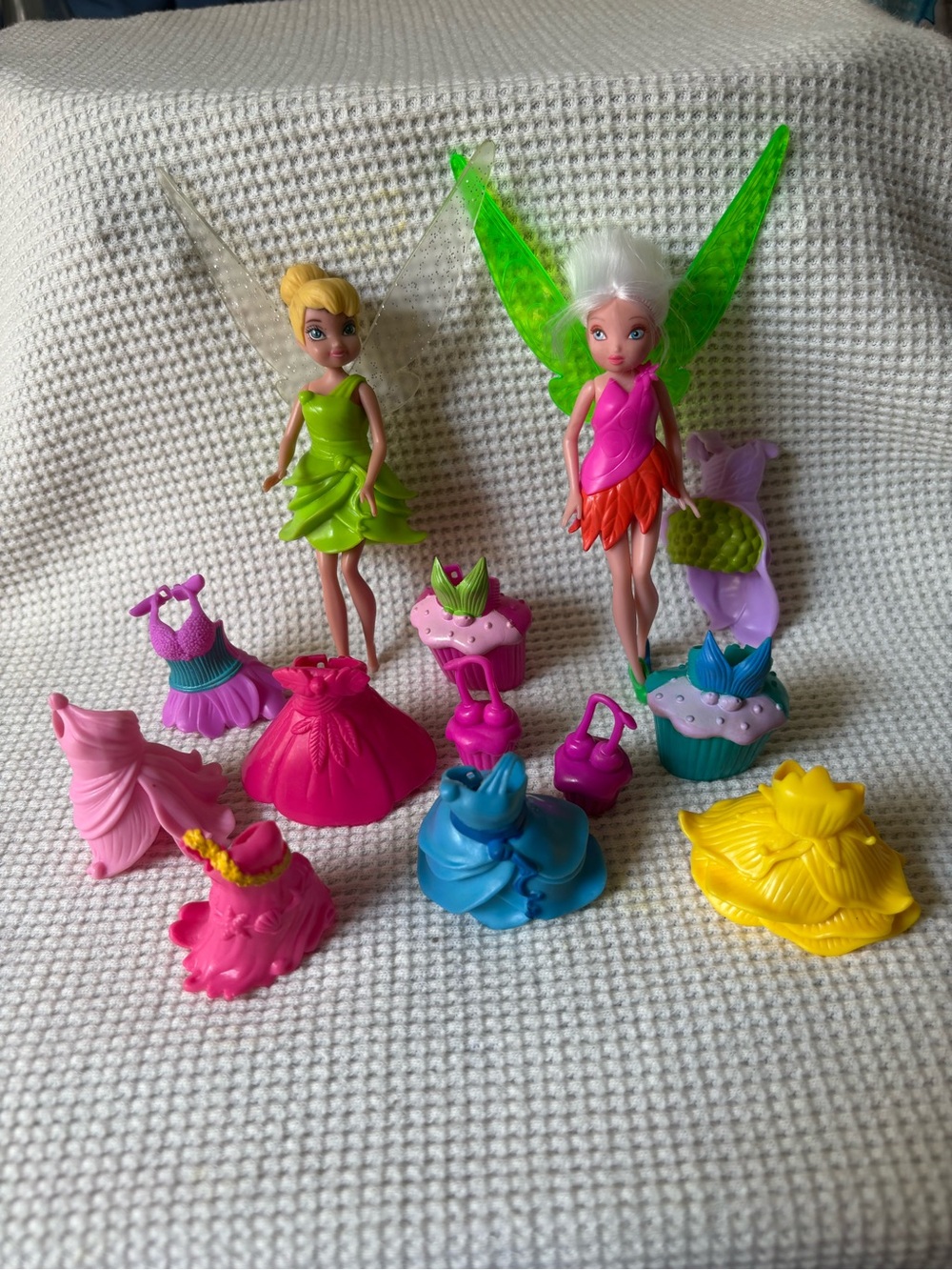 Disney TinkerBell Tink’s Boutique fairy doll & dresses clothes purses lot